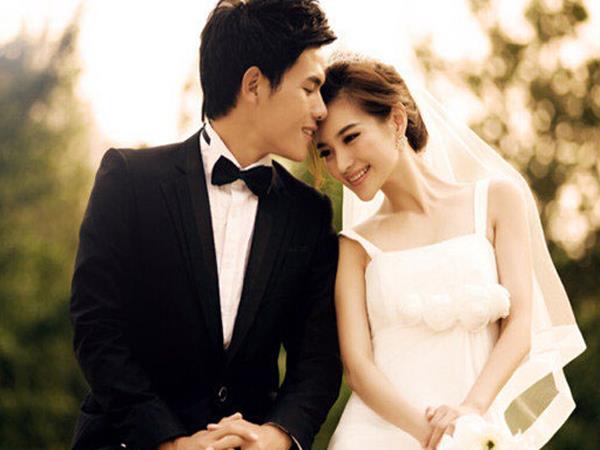 現(xiàn)代婚禮習(xí)俗注意事項(xiàng) 婚禮上有哪些習(xí)俗要